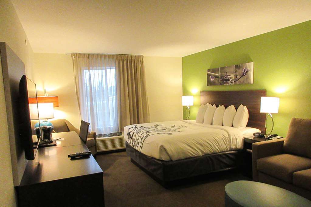 Sleep Inn Spokane Airport Room photo